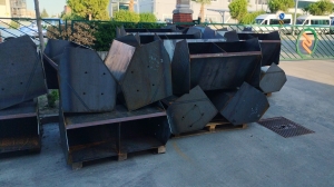 BUCKETS FOR CEMENT AND MINING